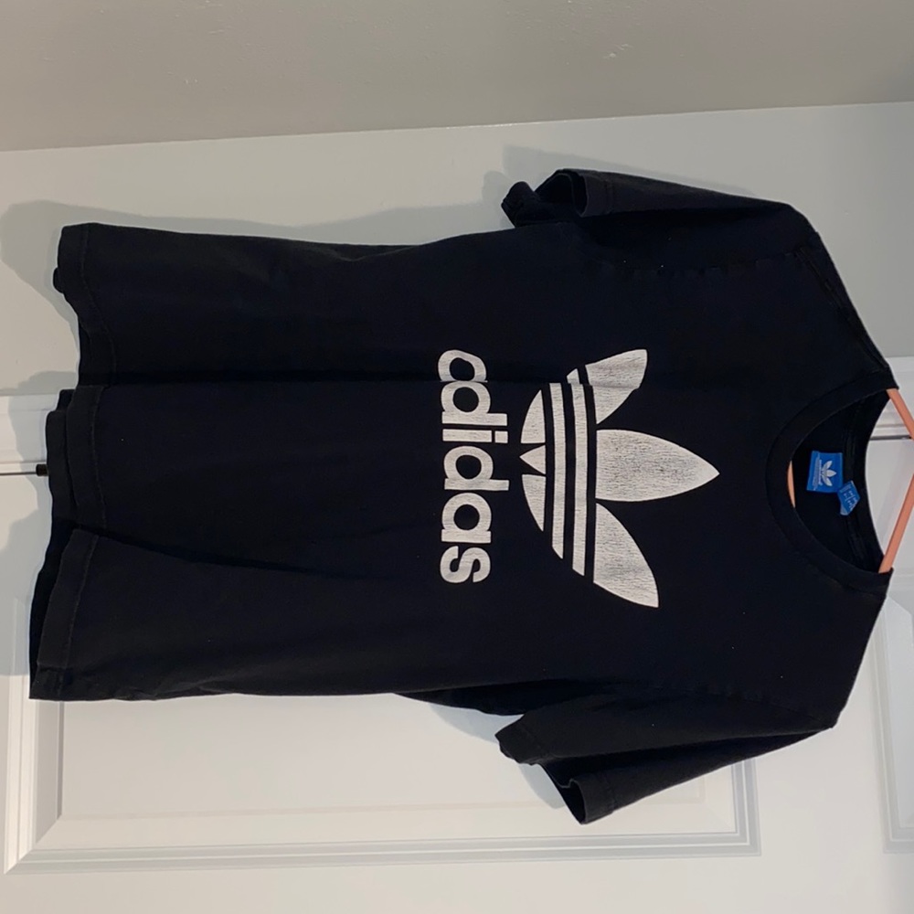 plain black adidas shirt